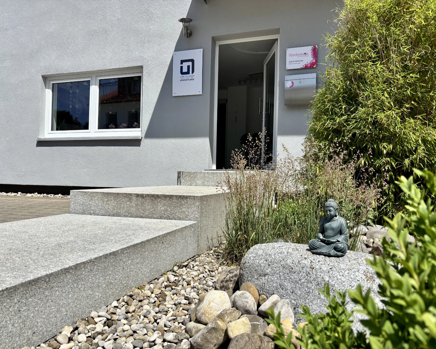 Praxisraum – Blick in den Raum